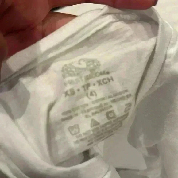 Bundle of 3 Plain White Tees - Picture 4 of 5